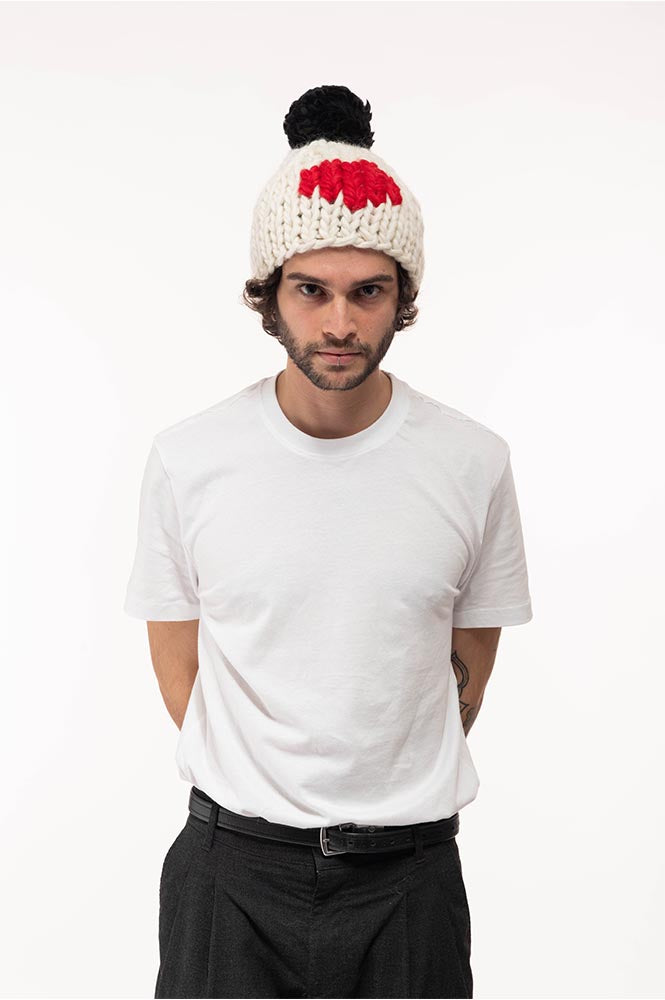 S.VALENTINE POM PON HAT