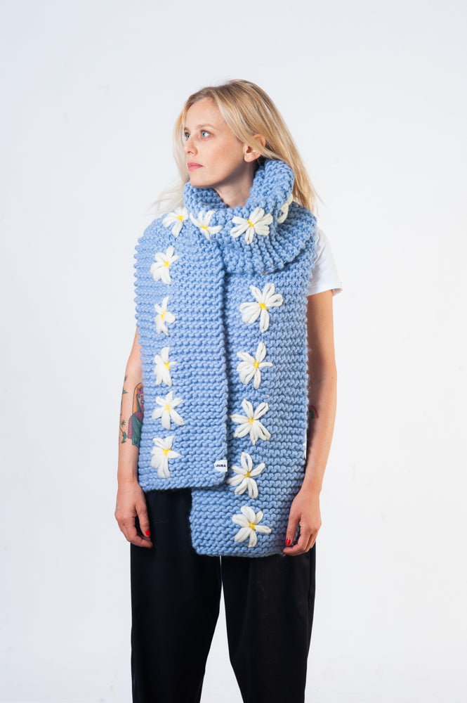 FLOWER IS POWER SCARF