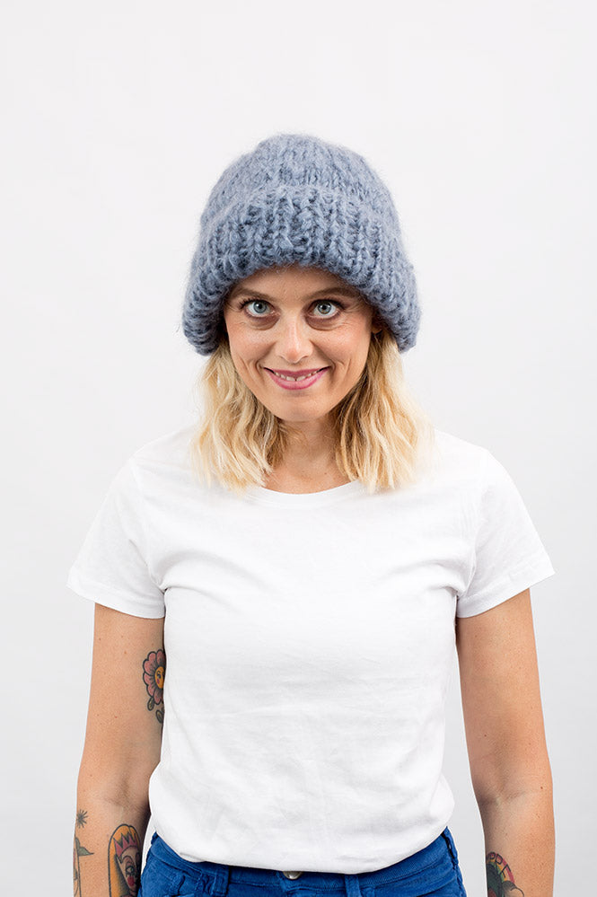 CAPPELLO FLUFFY TINTA UNITA