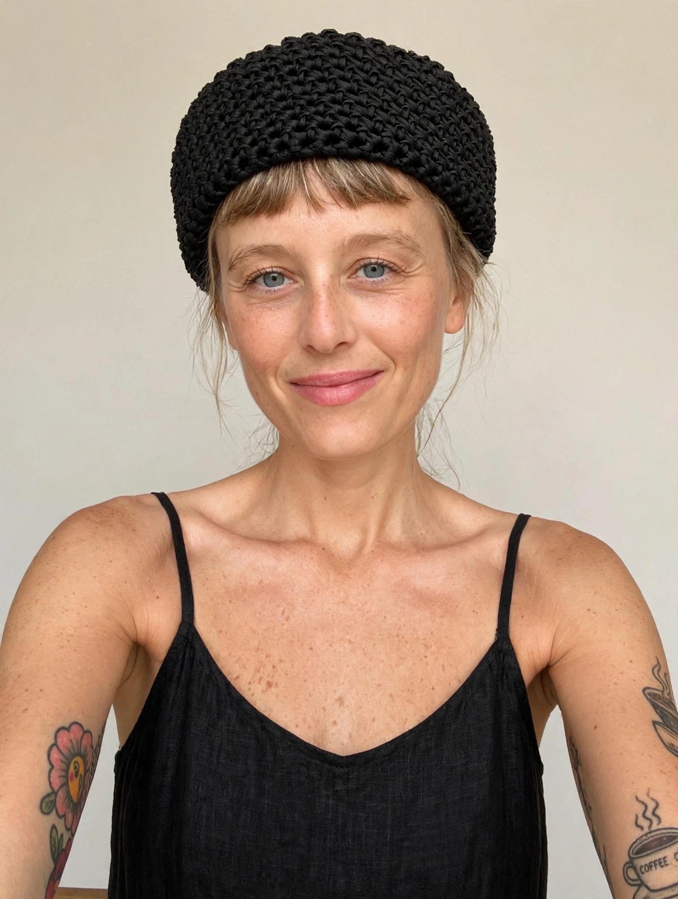 PILLOW BOX HAT