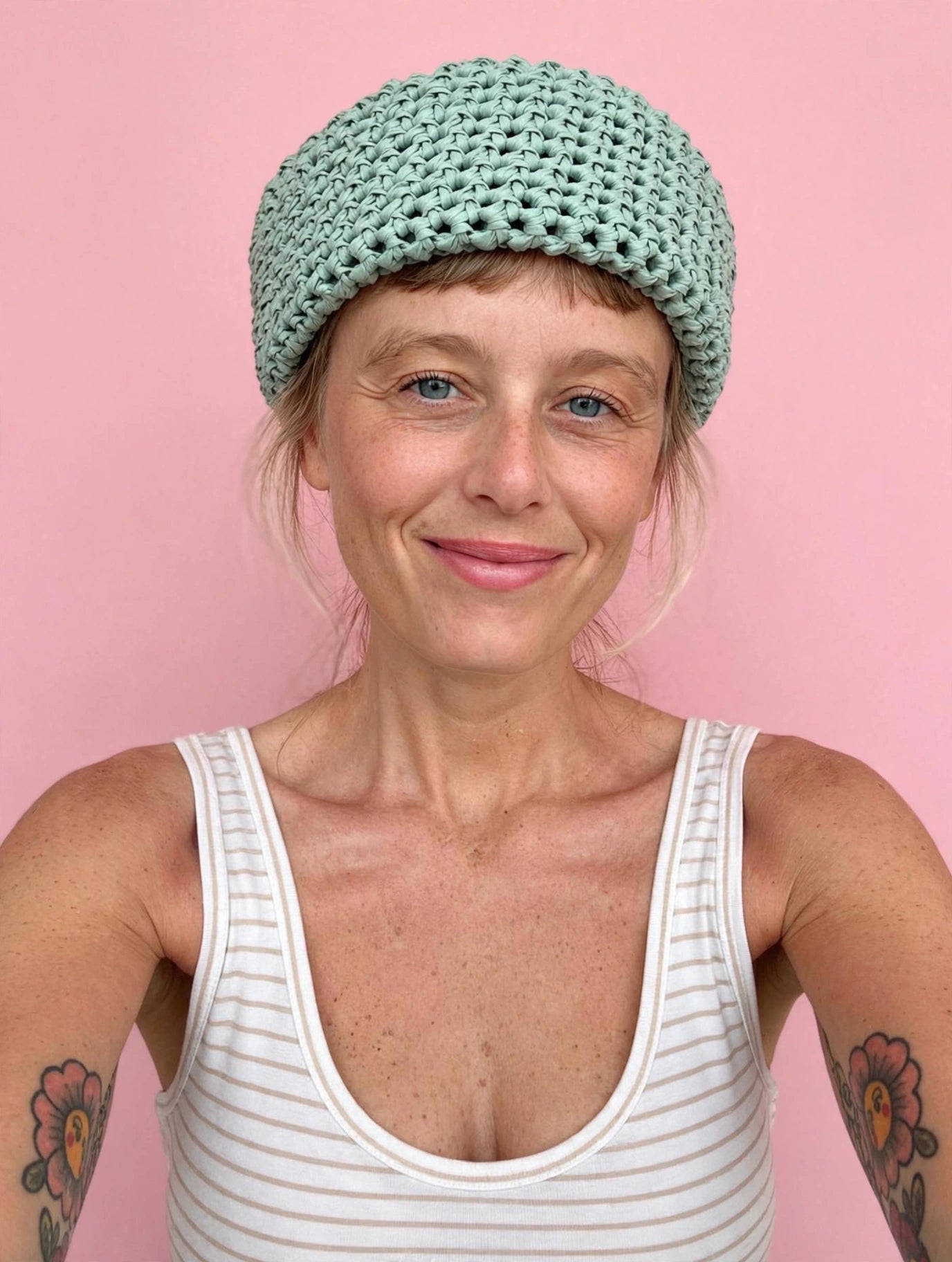 PILLOW BOX HAT