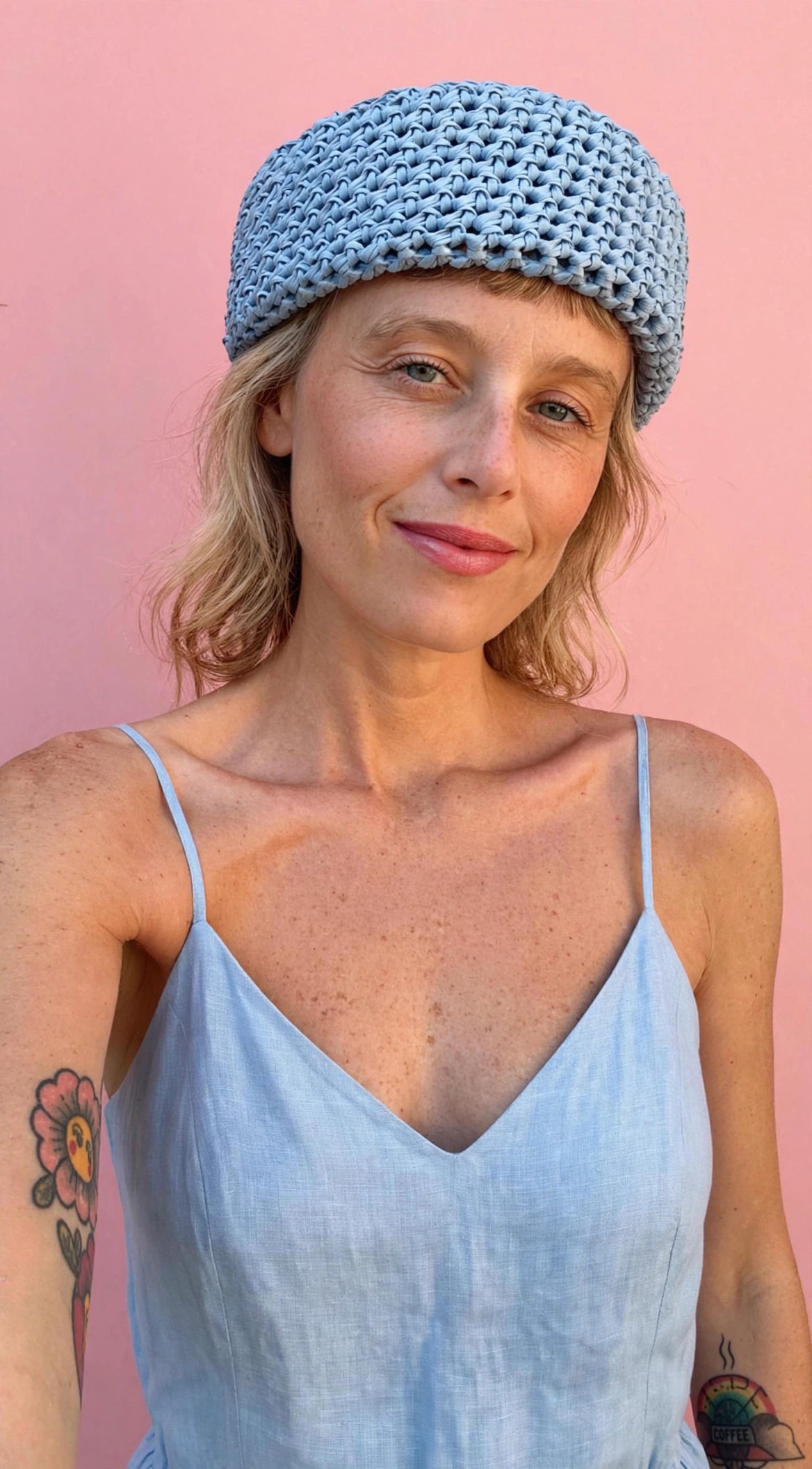 PILLOW BOX HAT