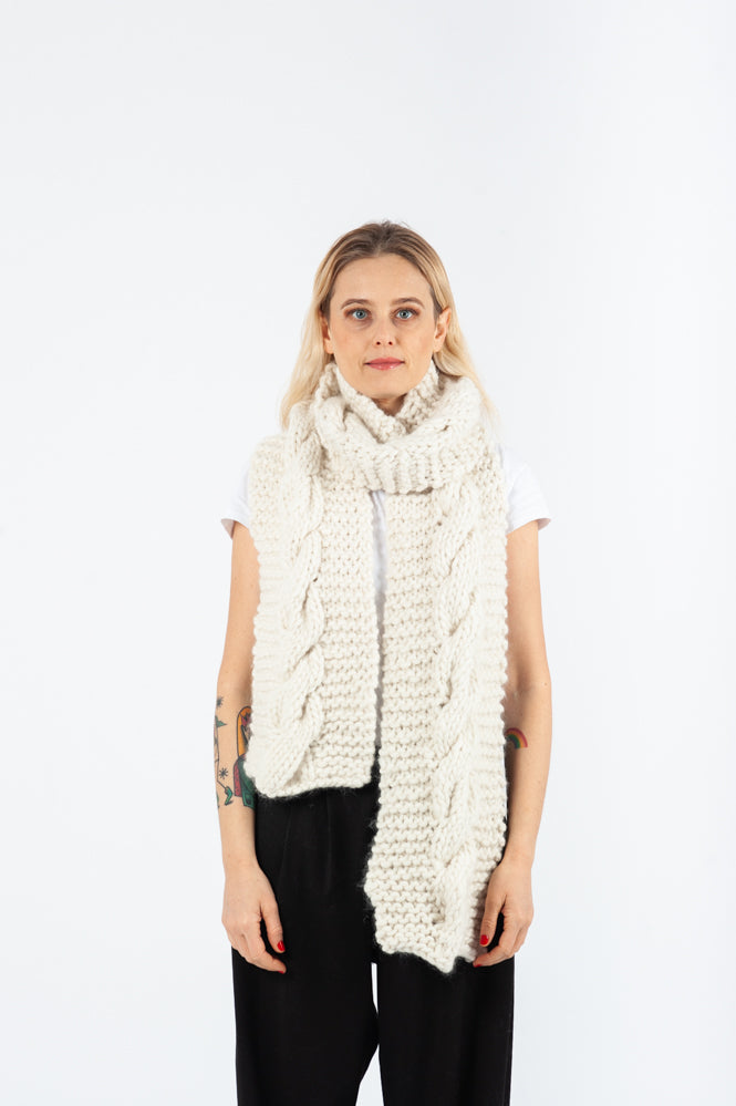 NODO SCARF – SAMPLE SALE